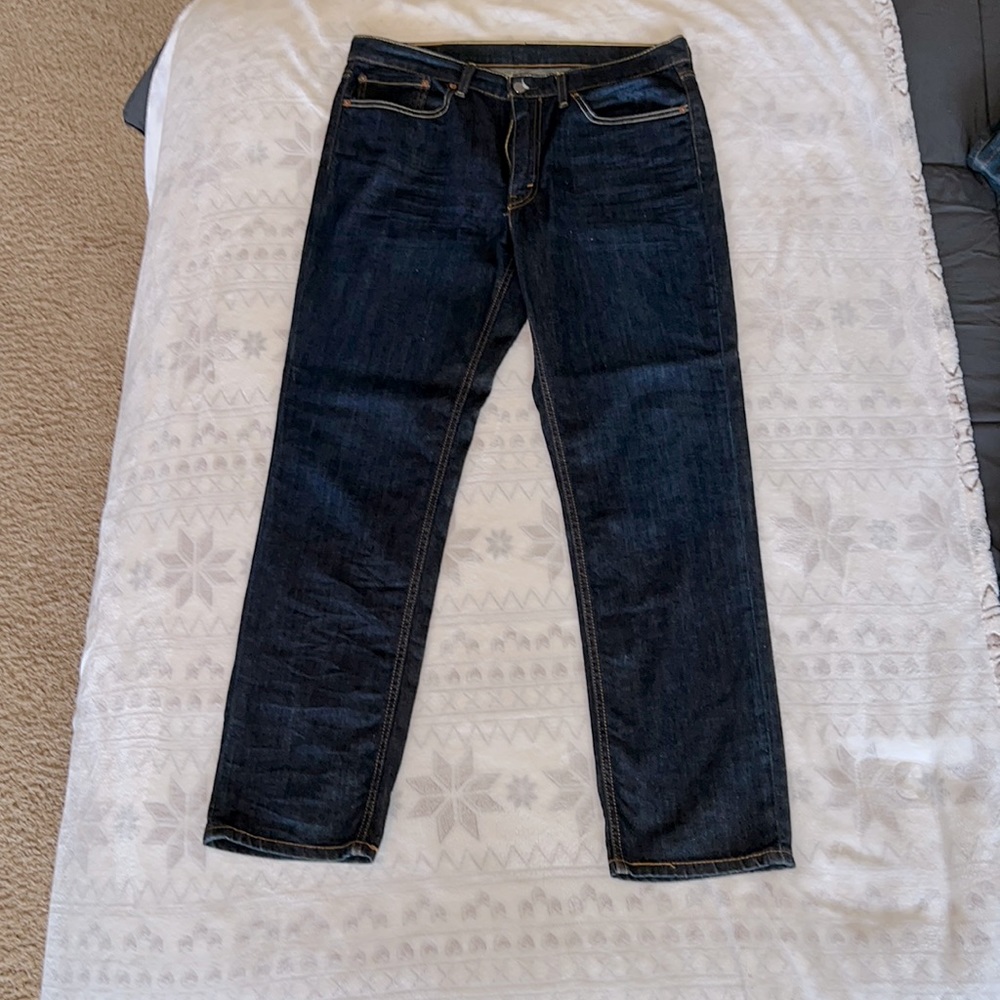 Levi’s men’s 541 34x32 dark blue jeans contrast stitch